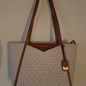 MICHAEL KORS HANDBAG